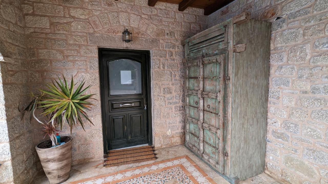 Magnificent, Authentic Private Villa And The Guest House Kardamyli Exterior photo